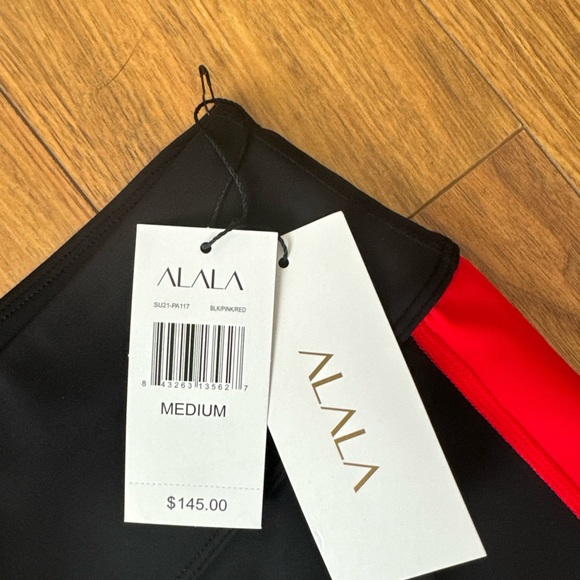 Alala leggings and bra set brand new with tags - Picture 3 of 9